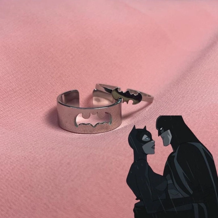 Batman Couple Rings – Perfect Matching Rings for Couples