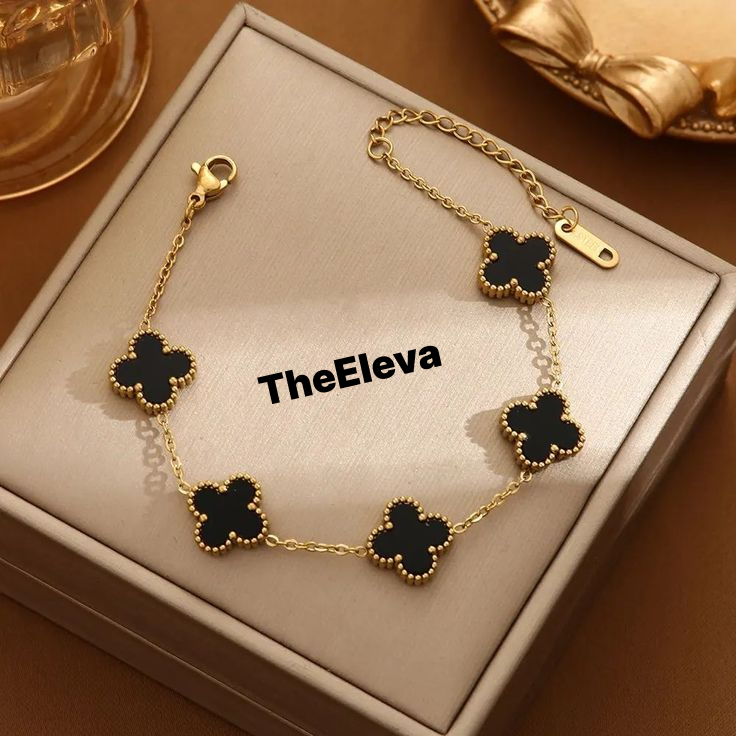 Fortune’s Whisper Hopeful Clover Bracelet
